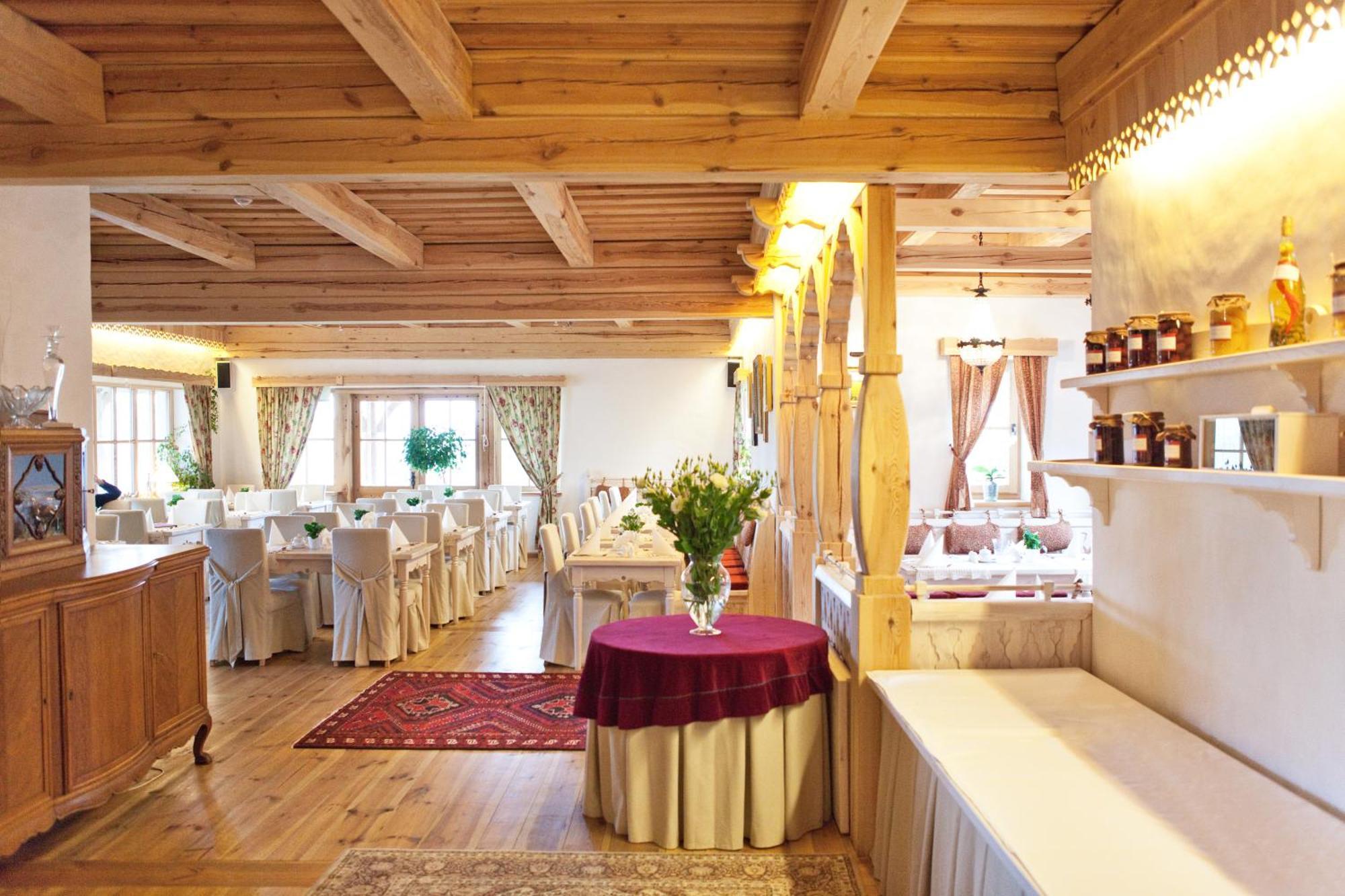 Gleboczek Vine Resort& Spa Wielki Głęboczek Kültér fotó